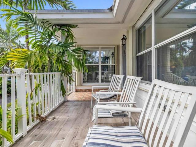 3 bedroom, Miami FL 33138 105973149