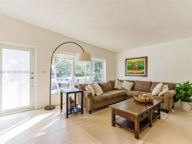 3 bedroom, Miami FL 33156 106117241