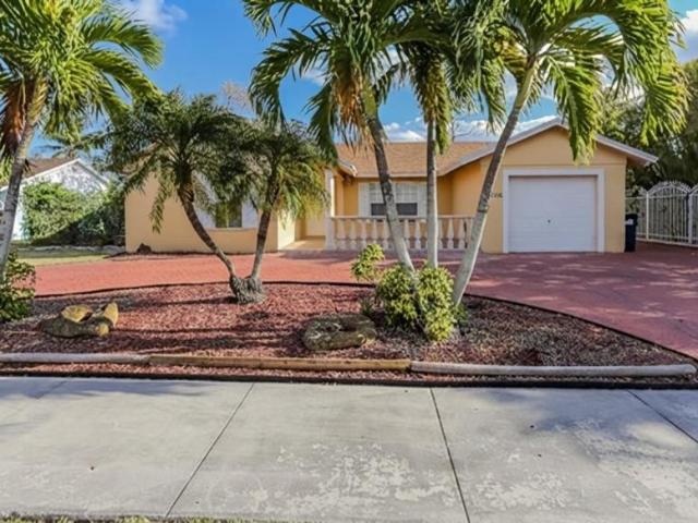 3 bedroom, Miami FL 33157 106220839