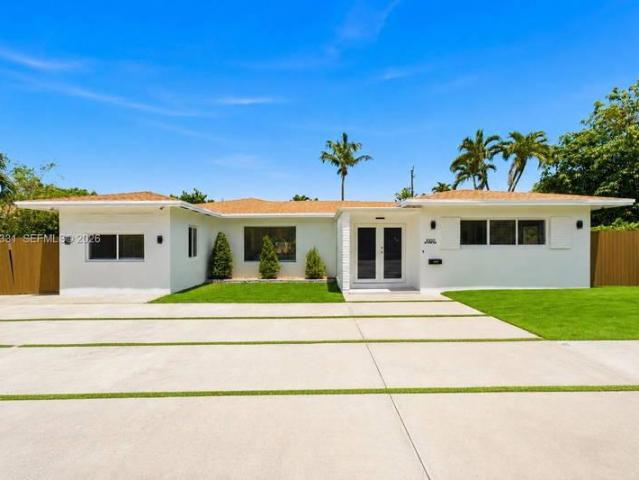 3 bedroom, Miami FL 33161 106076947