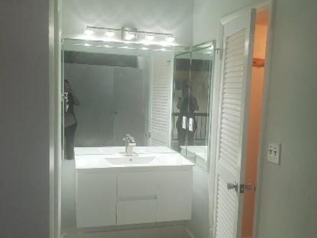 3 bedroom, Miami FL 33173 105903076
