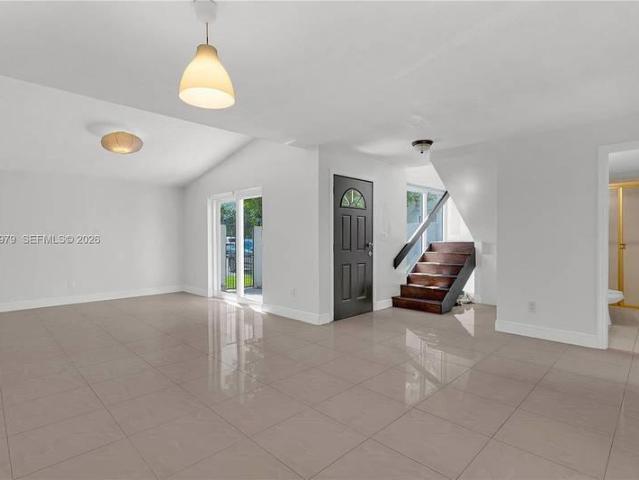 3 bedroom, Miami FL 33173 106030484