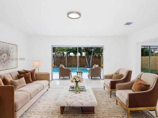 3 bedroom, Miami FL 33173 LS105622437