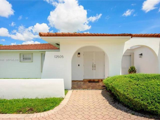 3 bedroom, Miami FL 33175 105737024