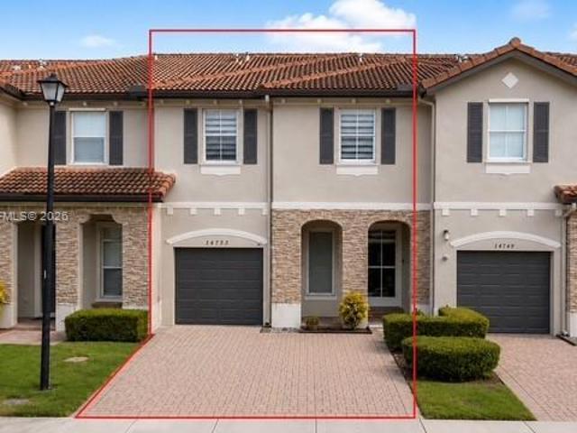 3 bedroom, Miami FL 33185 104840442