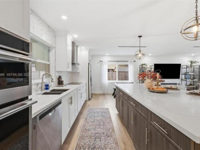3 bedroom, Miami FL 33186 106220619