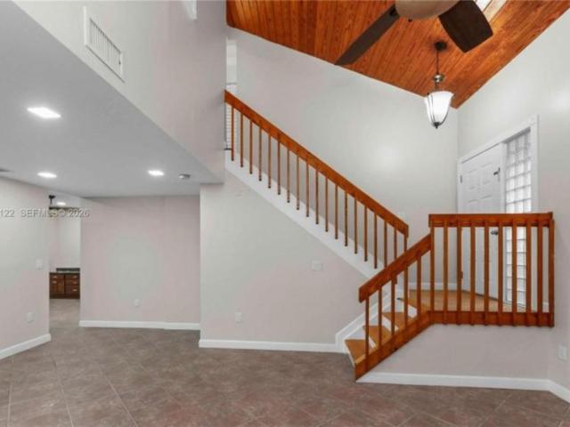 3 bedroom, Miami FL 33186 106220636