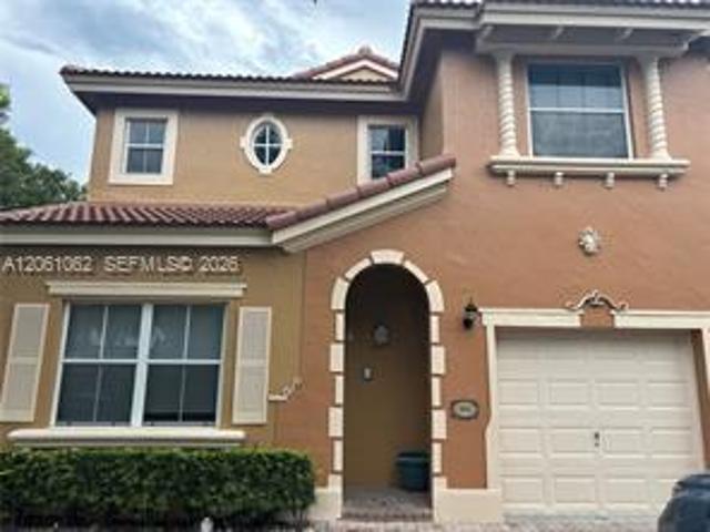 3 bedroom, Miami Lakes FL 33016 105393975