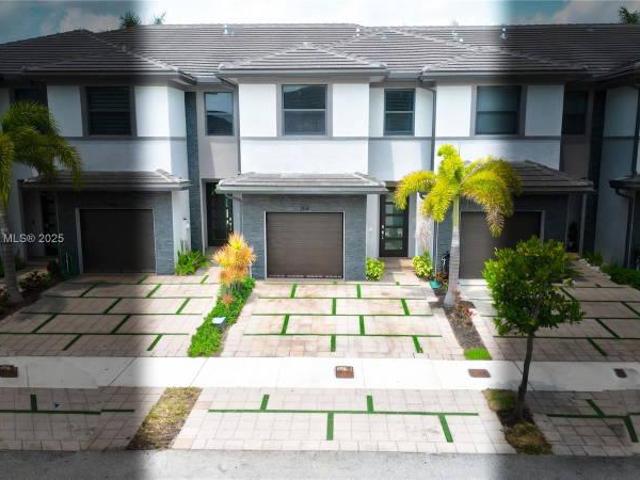 3 bedroom, Miami Lakes FL 33018 97225635