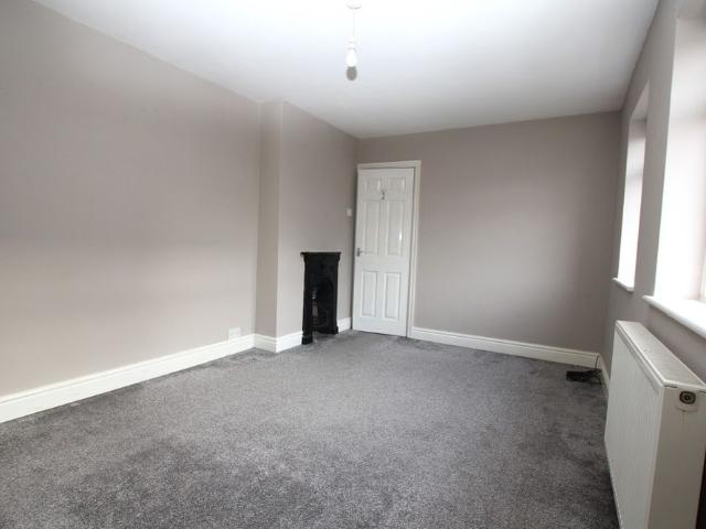 3 Bedroom Mid Terraced House, Chester