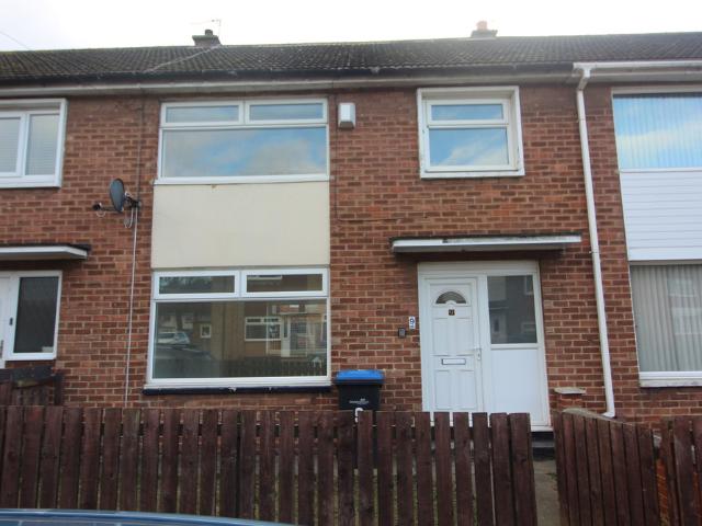 3 Bedroom Mid Terraced House