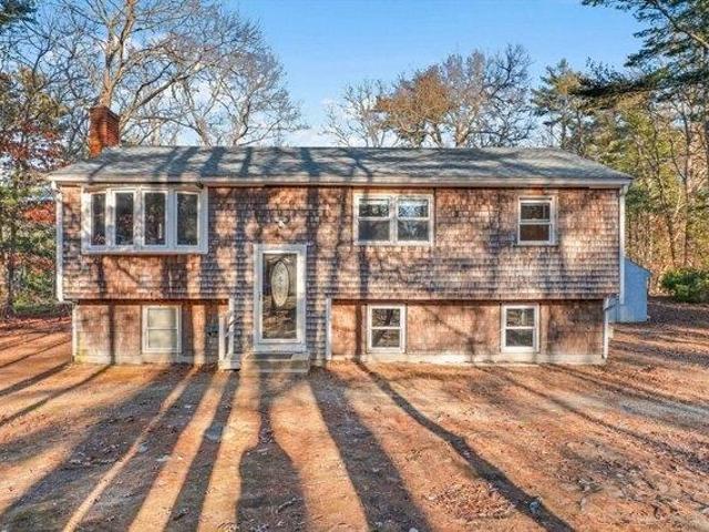 3 bedroom, Middleboro MA 02346 105574032