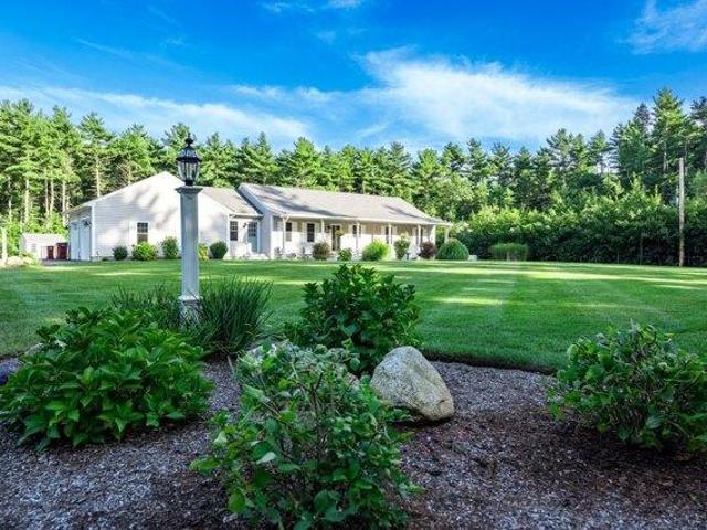 3 bedroom, Middleboro MA 02346 105588202