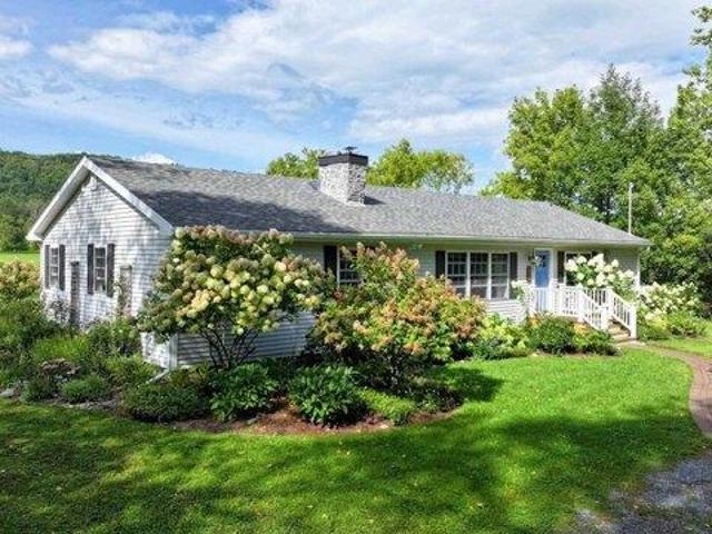 3 bedroom, Middlebury VT 05753 105532331