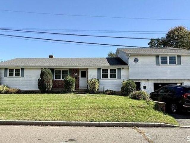 3 bedroom, Middletown CT 06457 106154026