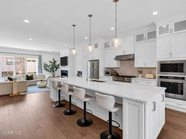 3 bedroom, Middletown NJ 07748 105533051