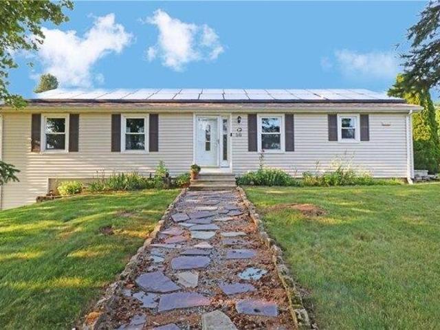 3 bedroom, Middletown RI 02842 105679260