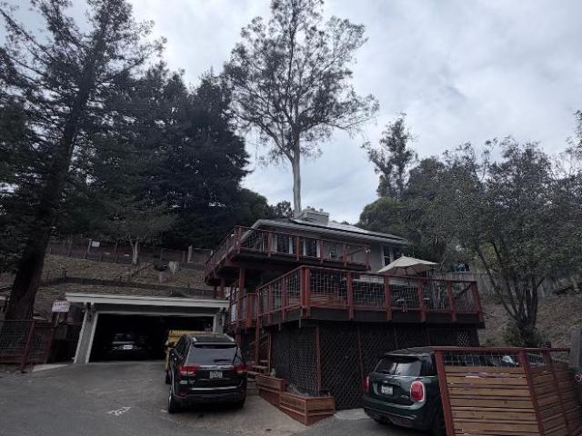 3 bedroom, Mill Valley CA 94141 105920881
