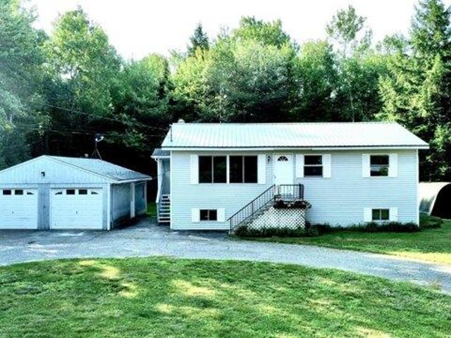 3 bedroom, Millinocket ME 04462 105588733