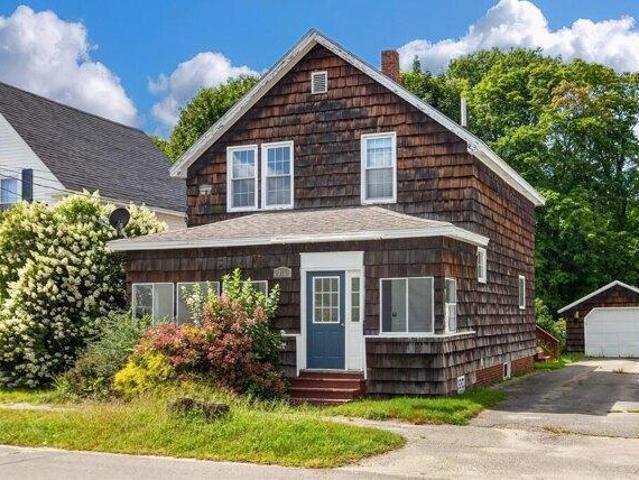 3 bedroom, Millinocket ME 04462 105648069