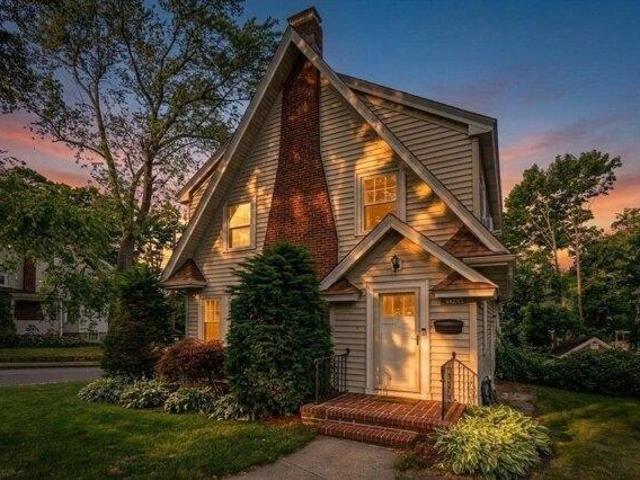 3 bedroom, Milton MA 02186 104651054