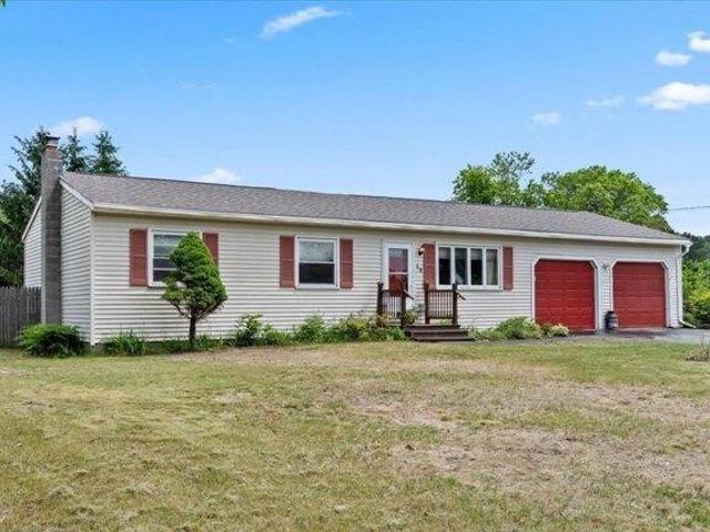 3 bedroom, Milton VT 05468 104150199