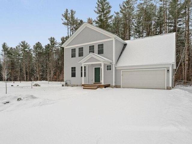 3 bedroom, Milton VT 05468 104115028