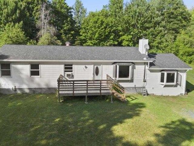 3 bedroom, Milton VT 05468 104511640