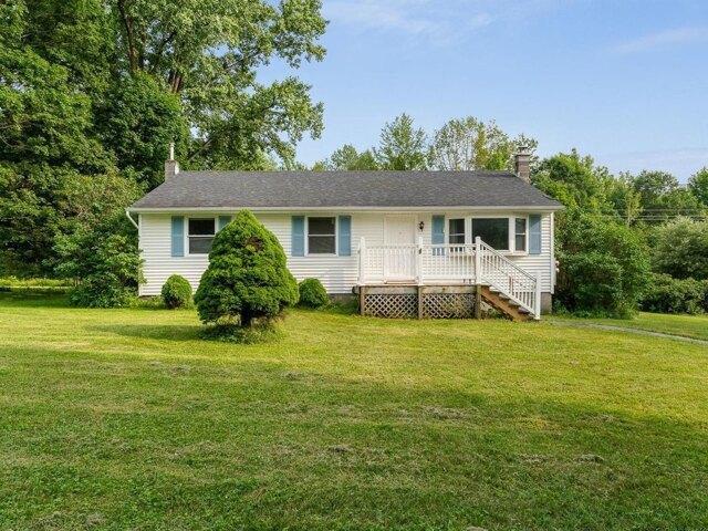 3 bedroom, Milton VT 05468 105425862