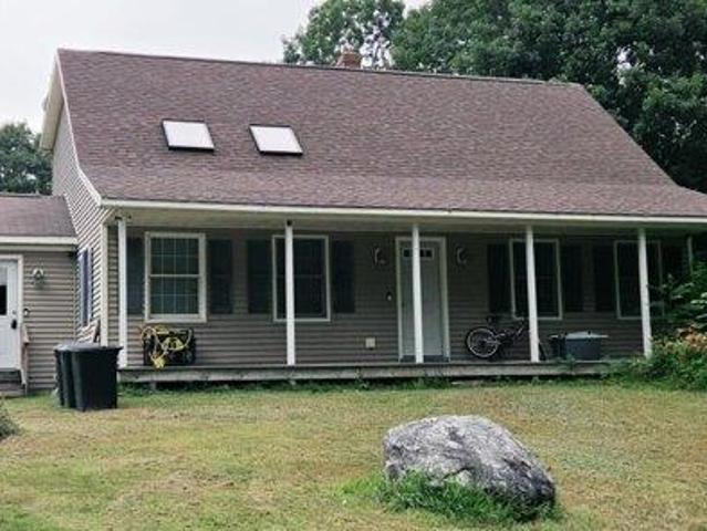 3 bedroom, Minot ME 04258 105721505