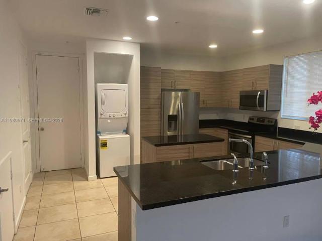 3 bedroom, Miramar FL 33025 101106676