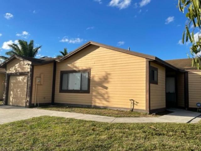 3 bedroom, Miramar FL 33025 LS105775685