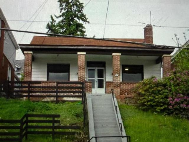 3 bedroom, Mt Oliver PA 15210 LS105702954