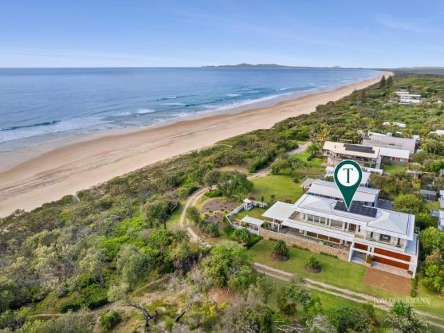 3 Bedroom House Noosa North Shore QLD 101583421