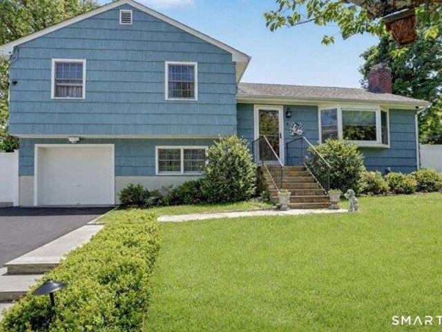 3 bedroom, Norwalk CT 06851 105438454