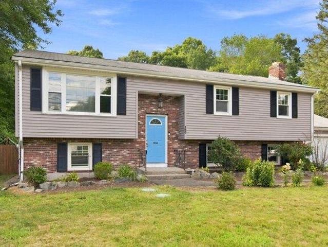 3 bedroom, Norton MA 02766 105535932