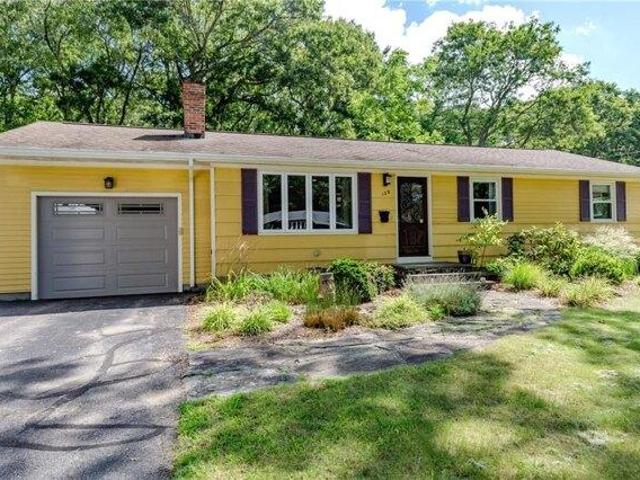 3 bedroom, North Kingstown RI 02852 105532572