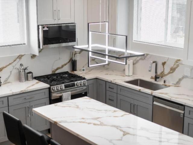 3 bedroom, North Hollywood CA 91601 LS103007957