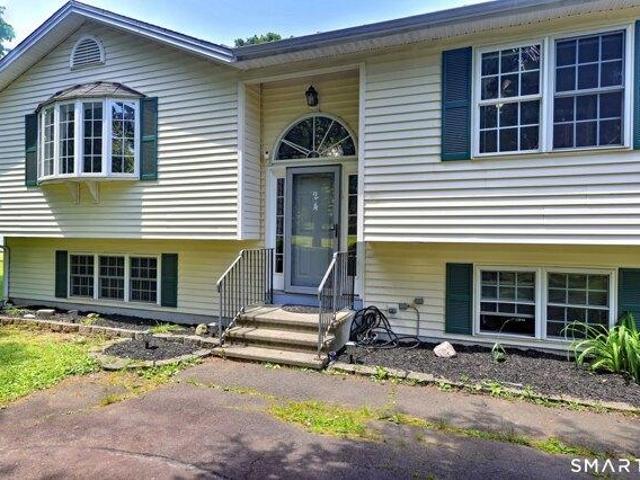 3 bedroom, North Haven CT 06473 104690314