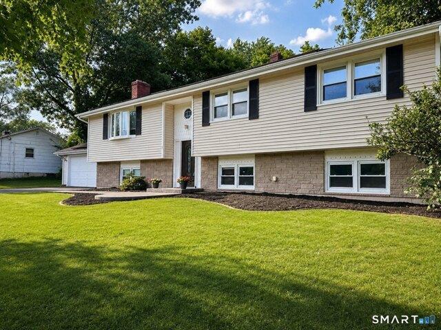 3 bedroom, North Haven CT 06473 105478707