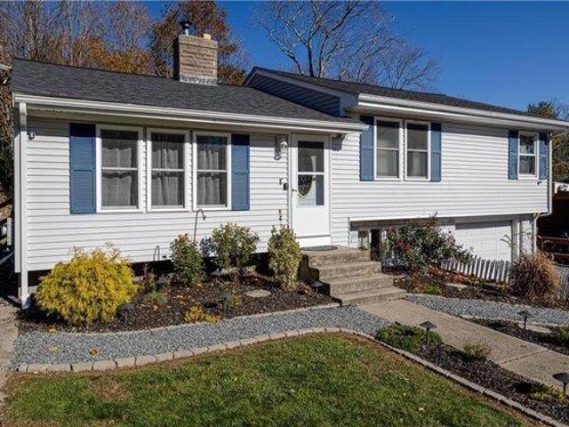3 bedroom, North Smithfield RI 02896 105416710