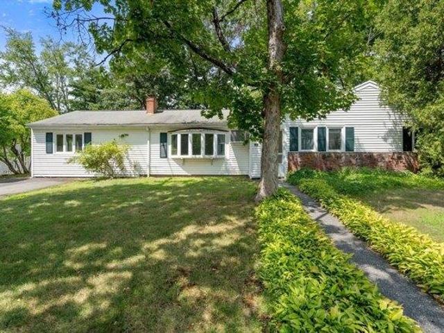 3 bedroom, Natick MA 01760 105574792
