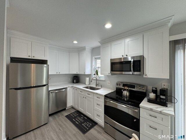 3 bedroom, Naugatuck CT 06770 105425174