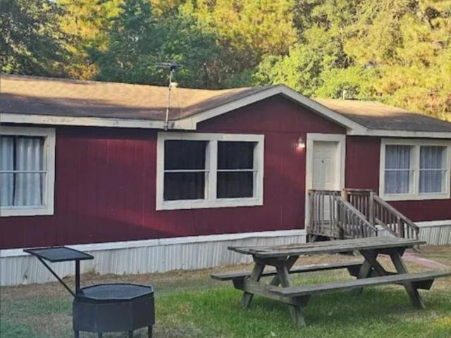 3 bedroom, Navasota TX 77868 105134386