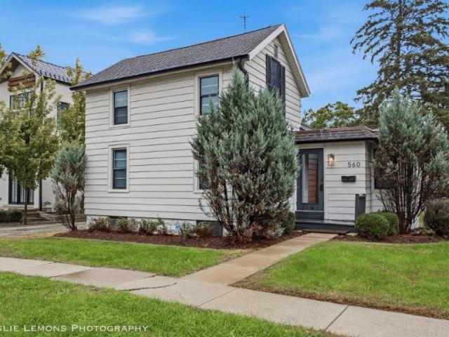 3 bedroom, Naperville IL 60540 LS105779335