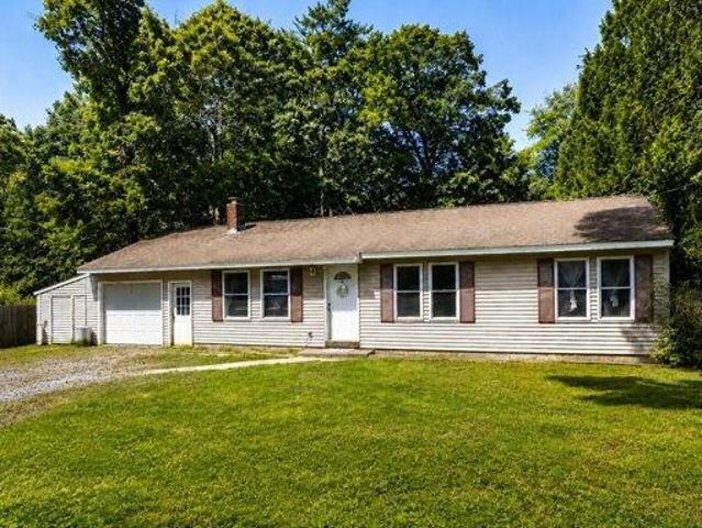 3 bedroom, Naples ME 04055 104538890