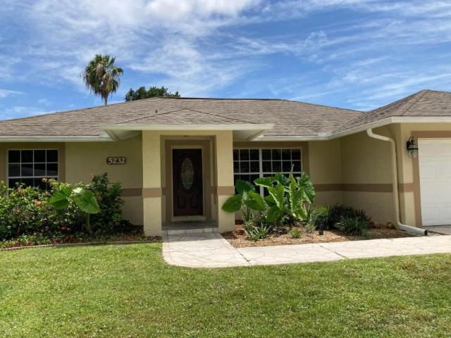3 bedroom, Naples FL 34113 105181558