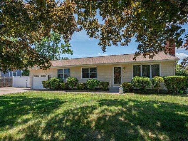 3 bedroom, Nashua NH 03063 104539472