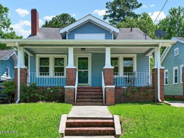 3 bedroom, NC NC 102629600