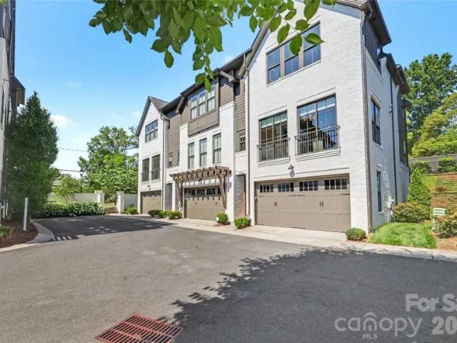 3 bedroom, NC NC 28209 102579038